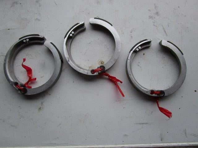 3 jeux patins embrayage neuves pour Peugeot 102 - 103 - 104, Vélos & Vélomoteurs, Pièces de cyclomoteur | Général, Enlèvement ou Envoi