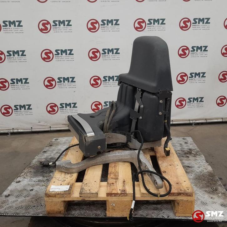 Occ Réservoir AdBlue + capteur de niveau AdBlue +, Autos : Pièces & Accessoires, Pièces camion, Renault, Systèmes à carburant