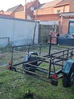 Aanhangwagen voor renovatie., Ophalen