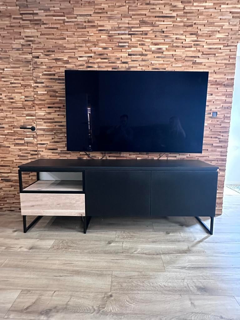 Meuble tv style industriel avec Led, Huis en Inrichting, Kasten |Televisiemeubels, Gebruikt, Minder dan 100 cm, 150 tot 200 cm