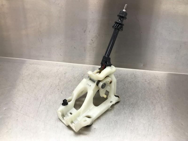 MECANISME DE CHANGEMENT DE VITESSES ABS Urban Cruiser, Utilisé, Toyota