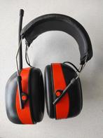 Hoofdtelefoon met fm radio. Zelden gebruikt, nieuwstaat dus, Ophalen