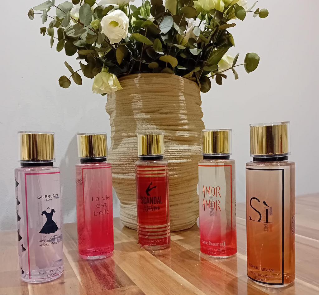 Vente en lot BRUMES DE CORPS, Bijoux, Sacs & Beauté, Beauté | Parfums, Enlèvement ou Envoi