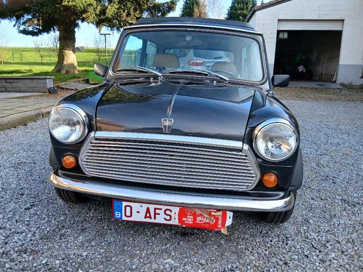 Mini Austin, Autos, Oldtimers & Ancêtres, Particulier, Austin, Essence, Berline, 2 portes, Boîte manuelle, Beige, Beige, Cuir