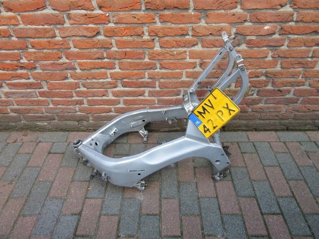 Yamaha FZR600R frame met kenteken FZR 600 R kader 4MH 4MJ, Motos, Enlèvement ou Envoi, Utilisé