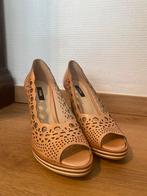 Damesschoenen met hak Zinda maat 39, Kleding | Dames, Schoenen, Beige, Ophalen of Verzenden, Zo goed als nieuw, Schoenen met hoge hakken