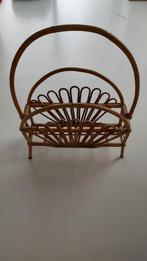 Rotan krantenrek, Enlèvement, Comme neuf