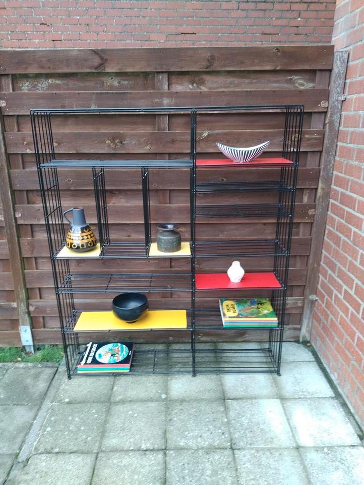 Vintage boekenkast Pilastro/Tjerk Reijenga, Huis en Inrichting, Kasten | Boekenkasten, Zo goed als nieuw, Metaal, Ophalen