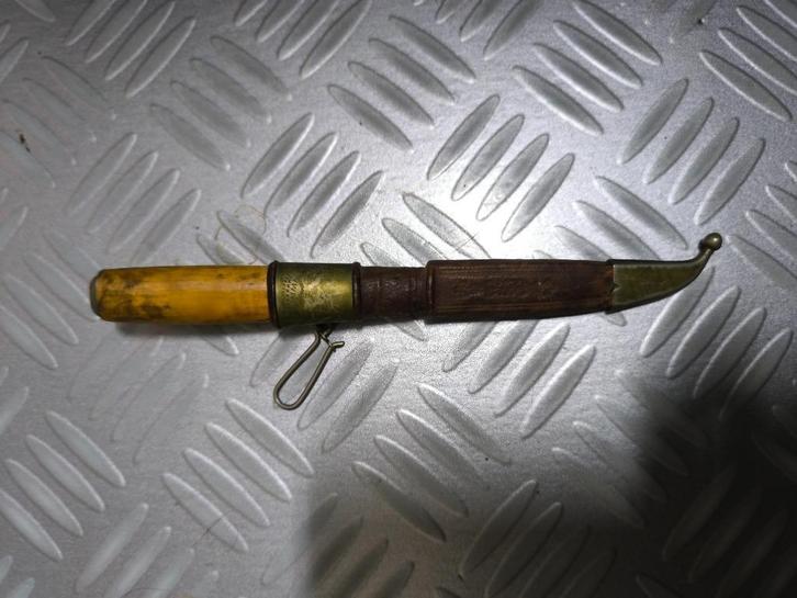 Couteau finlandais Puukko, Caravans en Kamperen, Kampeergereedschap, Gebruikt, Ophalen