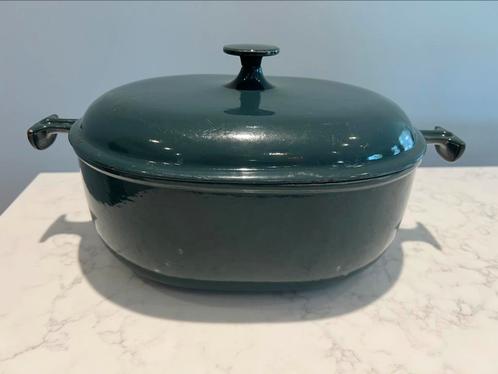 Le Creuset La Mama 29 cm Petrol in gebruikte staat, Huis en Inrichting, Keuken | Potten en Pannen, Gebruikt, Koekenpan of Braadpan