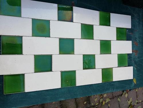 5m2 antieke wandtegels cremewit met groen vulblokje, Antiek en Kunst, Antiek | Wandborden en Tegels, Ophalen