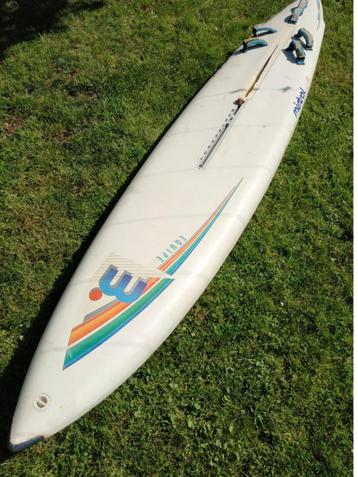 Mistral equipe race windsurfboard beschikbaar voor biedingen