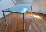 Moderne tafel in wit metaal en doorschijnend glas, Ophalen, Gebruikt, 50 tot 100 cm, Vijf personen of meer
