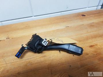 Schakelaar ruitenwisser VW Golf 5 Caddy Leon 1k0953519 €20 beschikbaar voor biedingen