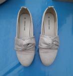 Zilverkleurige damesschoenen maat 39, Kleding | Dames, Instappers, Nieuw, Ophalen of Verzenden, Trend One
