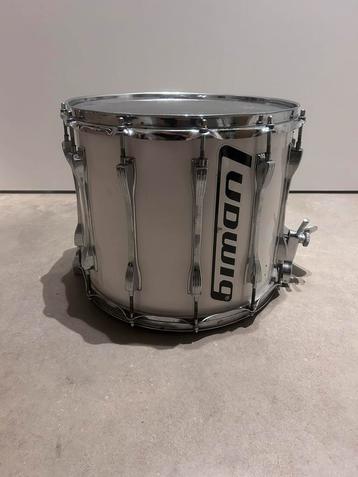 Ludwig Hi-Tension Marching snares beschikbaar voor biedingen