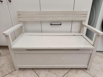 Houten bank met klep, Enlèvement, Utilisé