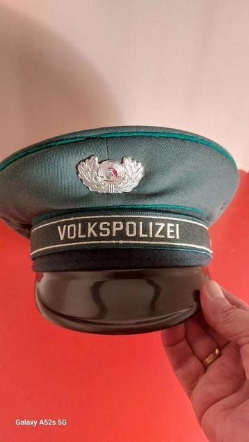 DDR,Stasi keper.  beschikbaar voor biedingen