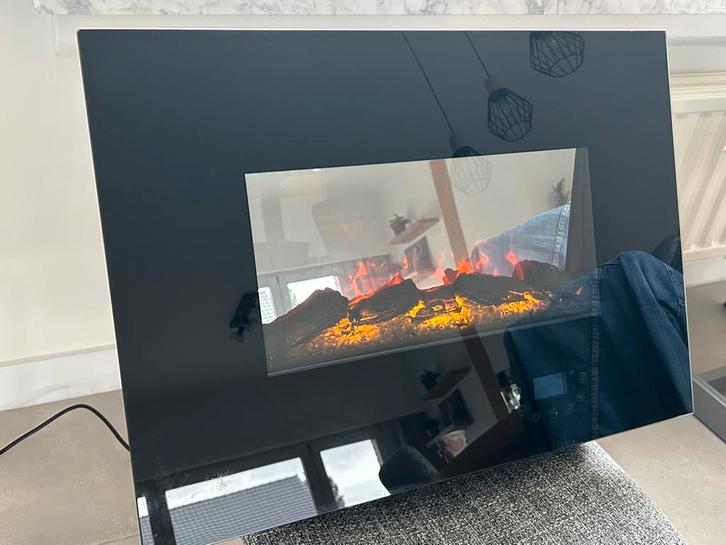 Quigg sfeerhaard, Huis en Inrichting, Haarden, Gebruikt, Elektrische haard, Ophalen