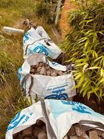 3 big bags met kleine kasseien, Tuin en Terras, Tegels en Klinkers, Ophalen, Overige materialen, Gebruikt, Klinkers