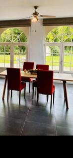eettafel zonder stoelen, Huis en Inrichting, Stoffering | Vloerbedekking, Ophalen, Zo goed als nieuw