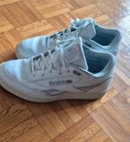 Reebok schoenen, Sport en Fitness, Ophalen of Verzenden, Zo goed als nieuw, Schoenen