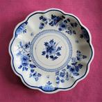 assiette godronnée en Royal Delft, Enlèvement ou Envoi