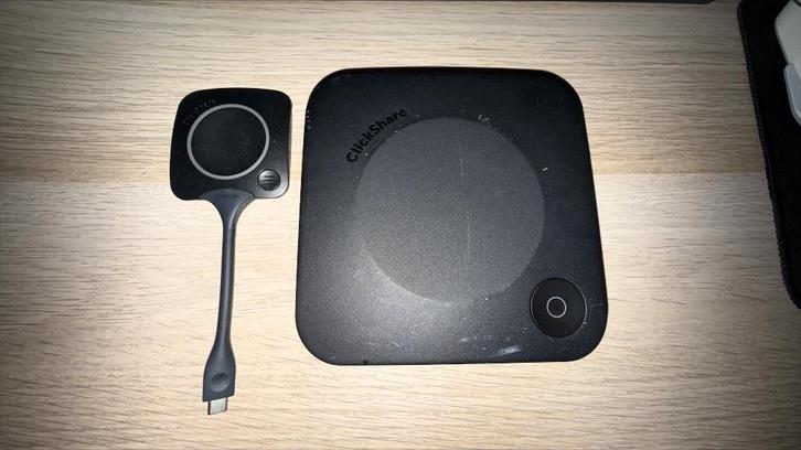 Clickshare C3010S, Informatique & Logiciels, Moniteurs, Utilisé, DisplayPort, Écran tactile, Enlèvement ou Envoi