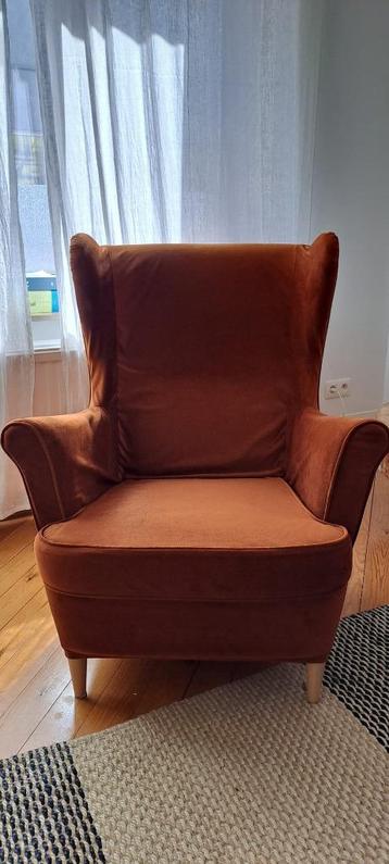 Ikea Stradmond + repose-pieds + Housse BEMZ beschikbaar voor biedingen