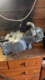 DAX/pitbike 125cc blok, Fietsen en Brommers, Ophalen, Zo goed als nieuw, Blok