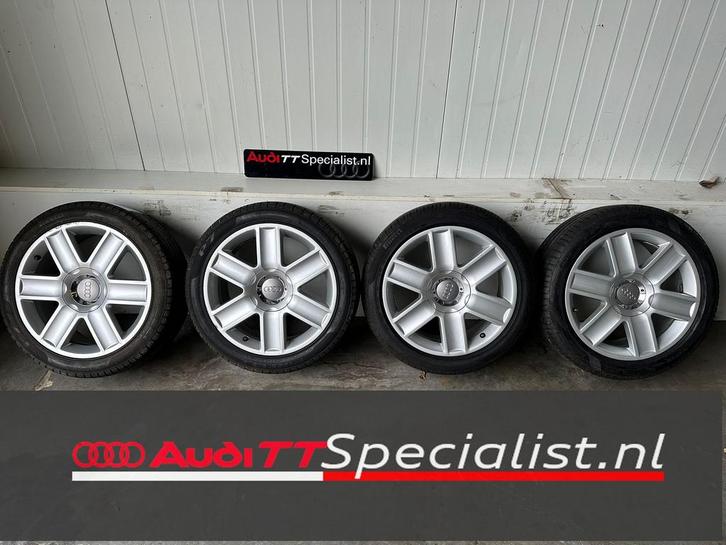 Zomer banden set op 17" velgen Audi TT MK1, Auto-onderdelen, Banden en Velgen, Banden en Velgen, Zomerbanden, 17 inch, 225 mm