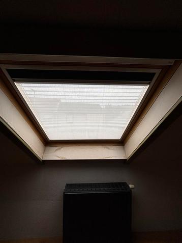 4 velux - verschillende ramen beschikbaar voor biedingen