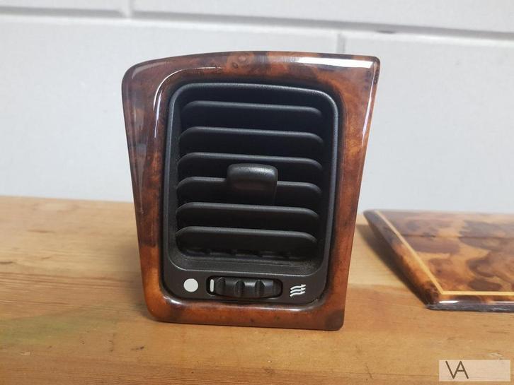 Jaguar XJ X300 1994 - 1998 luchtrooster dashboard links €20, Auto-onderdelen, Dashboard en Schakelaars, Jaguar, Gebruikt, Ophalen of Verzenden