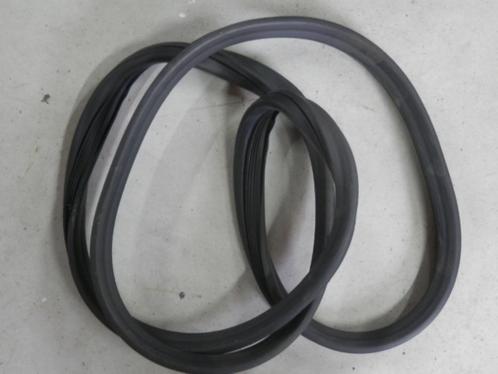 Rubber achterruit VW Caddy MK1, Auto-onderdelen, Ruiten en Toebehoren, Oldtimer onderdelen, Volkswagen, Nieuw, Ophalen