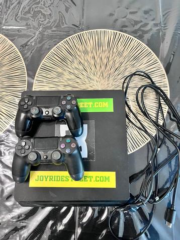 ps4 slim console met 2 bakjes, Ophalen, Slim