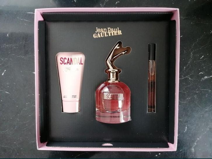 Coffret Scandal JPG, Collections, Parfums, Neuf
