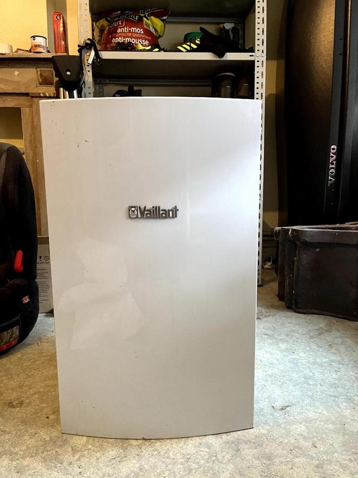 VAILLANT 75L ketelketel, Doe-het-zelf en Bouw, Verwarming en Radiatoren, Gebruikt, Cv-ketel of Combi-ketel, 30 tot 80 cm, Minder dan 60 cm