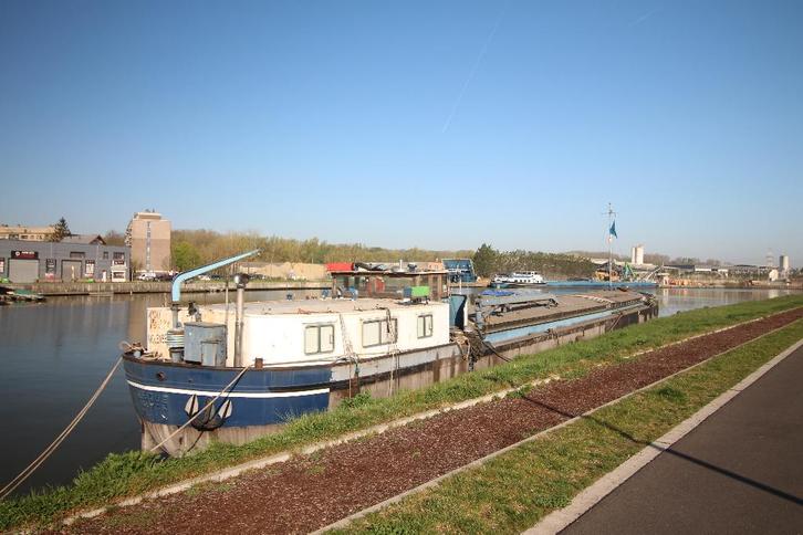 Péniche amménageable > 180m² avec certificat, Sports nautiques & Bateaux, Bateaux à moteur & Yachts à moteur, Utilisé, Acier, 12 mètres ou plus