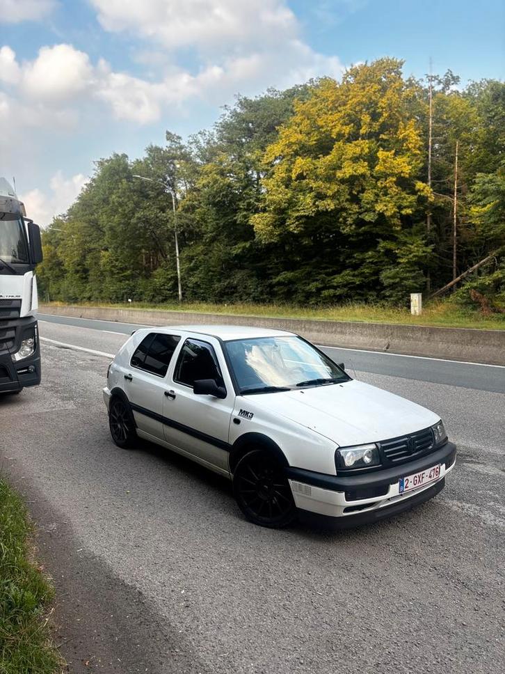 Golf 3 1.8  (vento front ) benzine met lage km-stand, Auto's, Volkswagen, Particulier, Golf, Benzine, Ophalen