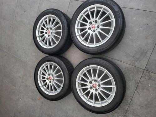 Originele.jaguar xe 17 inch velgen met nieuwe banden, Auto-onderdelen, Banden en Velgen, Band(en), 17 inch, 205 mm, Personenwagen