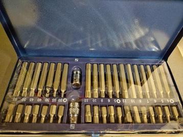 4 Gereedschapsets, Enlèvement, Comme neuf