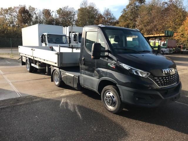 Iveco Be Trekker Euro 6 + Minitrailer, Auto's, Bestelwagens en Lichte vracht, Bedrijf, Airconditioning, Boordcomputer, Centrale vergrendeling