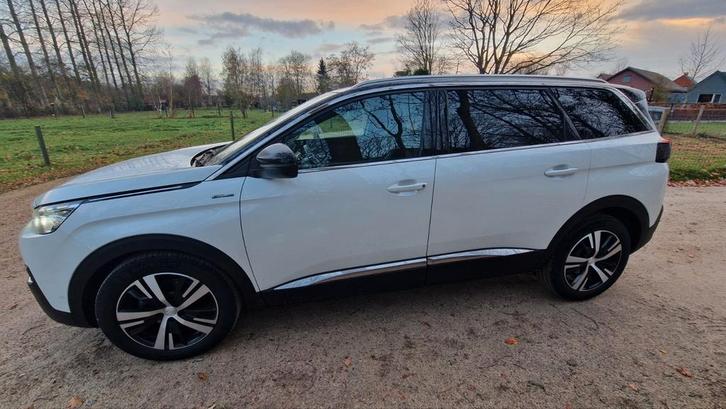 Peugeot 5008 GT-line, Auto's, Peugeot, 360° camera, ABS, Achteruitrijcamera, Diesel, 5 deurs, Automaat, Zwart, Voorwielaandrijving