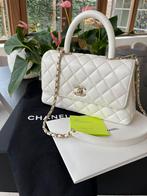Chanel coco handle small, Ophalen