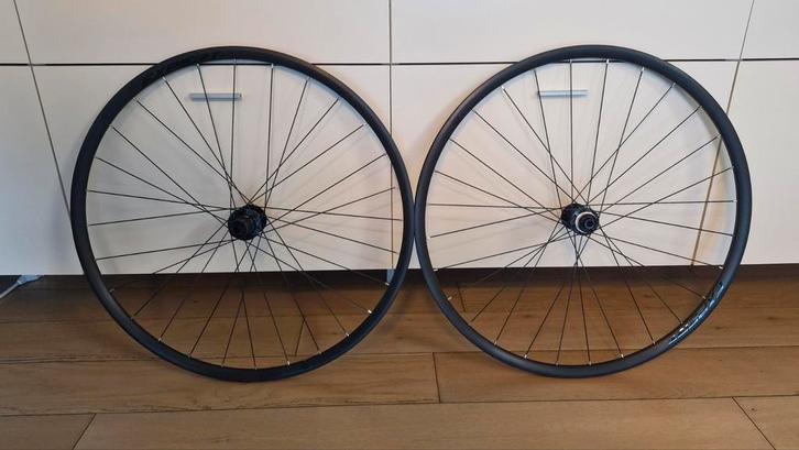 te koop : nieuwe set alu fietswielen vr schijfrem, Fietsen en Brommers, Fietsonderdelen, Ophalen