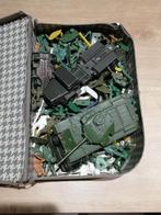 veel dinky speelgoed militaria en kleine soldaten, Ophalen of Verzenden, Gebruikt, Overige typen, Dinky Toys