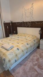 Bedframe met 4 opbergruimtes + 2 boxsprings, Huis en Inrichting, Slaapkamer | Complete slaapkamers, Ophalen of Verzenden, Zo goed als nieuw