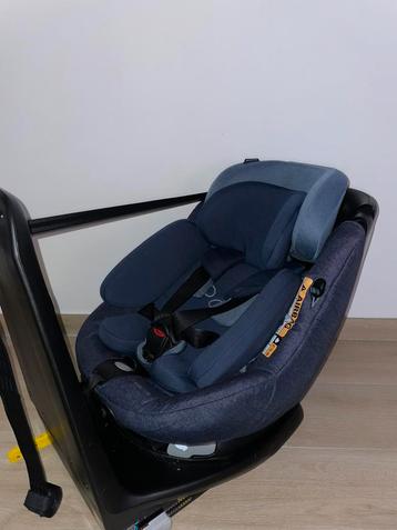 Maxi Cosi AxissFix plus Autostoel 360 graden beschikbaar voor biedingen