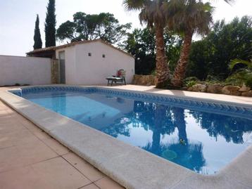 grande piscine 6 ch 14 pers villa lloret de mar beschikbaar voor biedingen