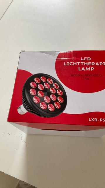 Rode lamp met beugel (lichttherapie)